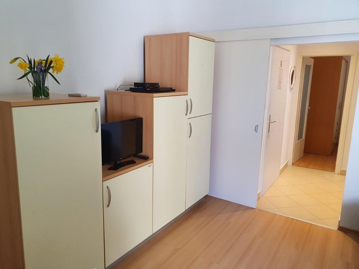 Janja Apartment Novigrad Istria Buitenkant foto