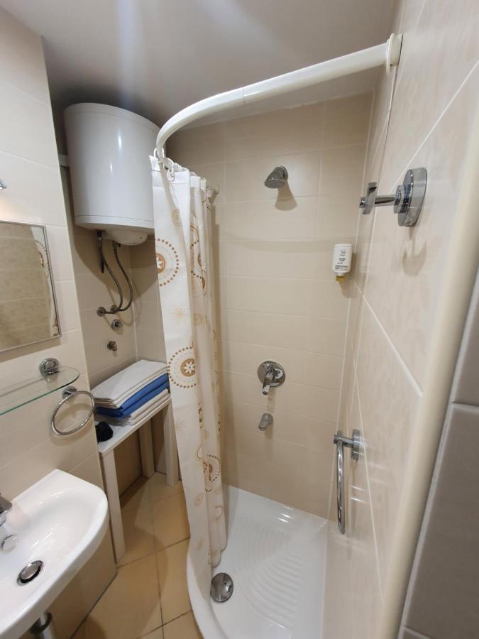 Janja Apartment Novigrad Istria Buitenkant foto